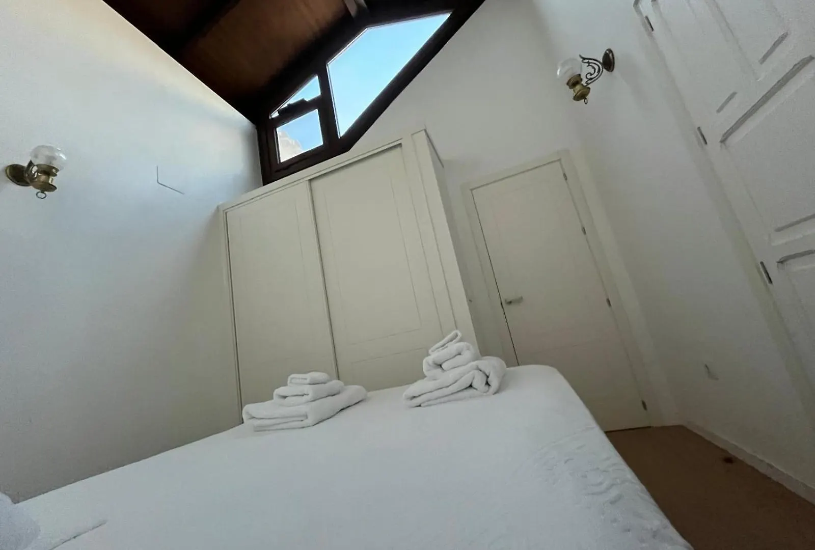 Hotel Casa Lucero Carmona  Pensión